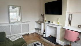 Private One Bedroom Apartment & Garden - Foto 5