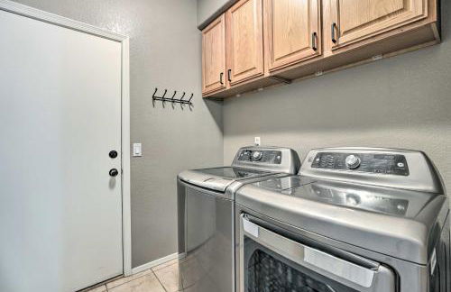 Putting Green and Game Room Goodyear Oasis - Foto 39