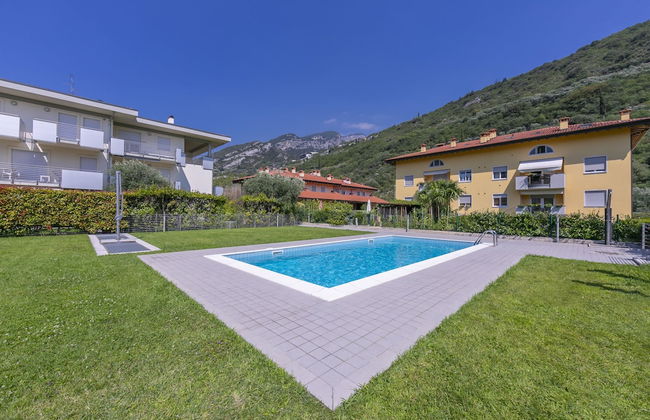 Torbole Relax, Pool & Balcony Apartment - Foto 8