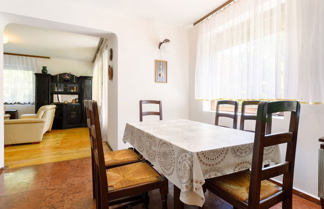 6 bedroom House in Balatonfenyves with garden and terrace - Photo 7