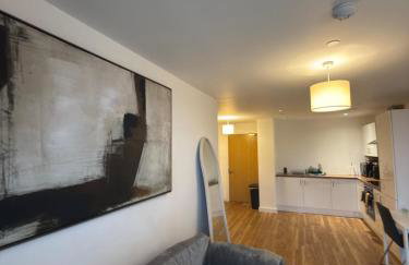 Stylish 1 Bed Apartment, 15 Mins to Old Trafford - Foto 2