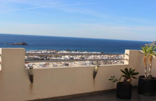 ATICO con 30m2 de terraza y vistas al mar - Foto 12