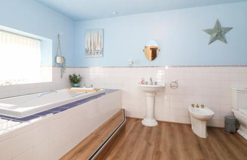 The Old Post Office - Photo 29