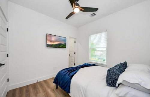 NEW! The Brandōn - Upscale Manor - Garage - Near Medical Center & NRG - Foto 25