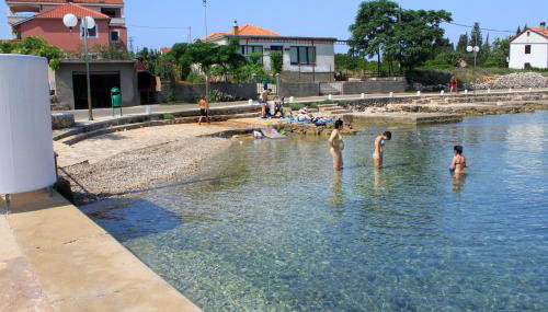 Apartments by the sea Ugljan - 8423 - Foto 4