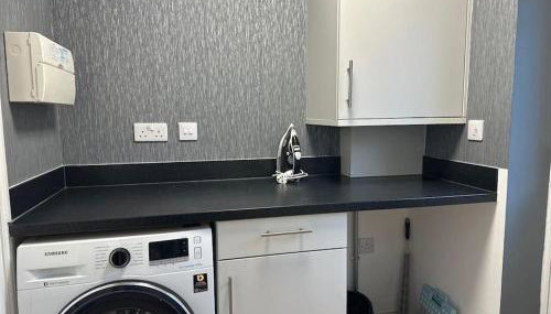 Stunning 4-Bedroom Home - Foto 3, dishwasher