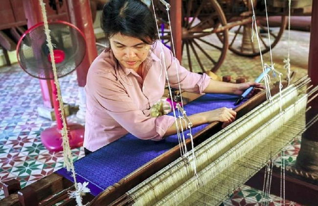 Silk Island Bike Tour - Photo 3