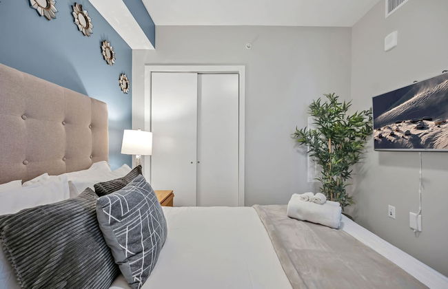 High-rise Apt Raleigh Free Parking Sunset View 1 - Foto 2