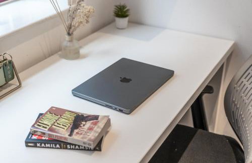 Leeds Elegant Central Flat - Sleeps 8 - View City Centre - Foto 29