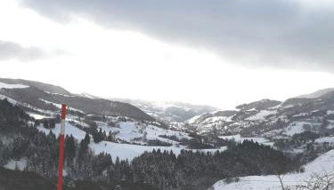 maison cosy proche de la station de ski du lioran 4 personnes - Foto 4