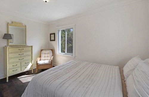 Secluded 4BR Nestled in Woods-Hot Tub/Dog Friendly - Foto 27