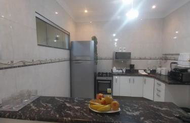 Apartamento próximo Hotéis Atmosfera e São Domingos - Foto 4