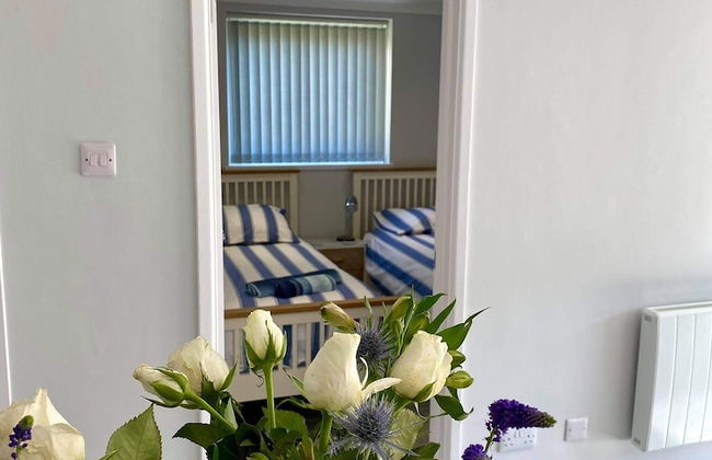 2 Bed Villa Sleeps 4 - Wifi, Garden, Sea Views - Foto 30