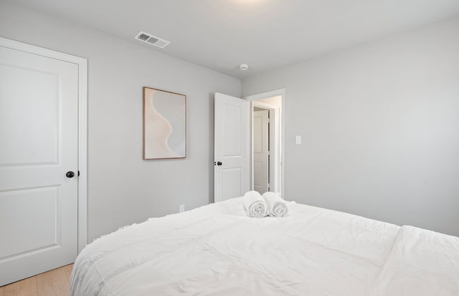 Luxury Modern Retreat w Spacious Yard Premium Comfort - Foto 37