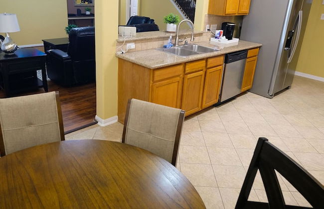 4Bdrm 3.5Bath 11Beds - Great House - Foto 11