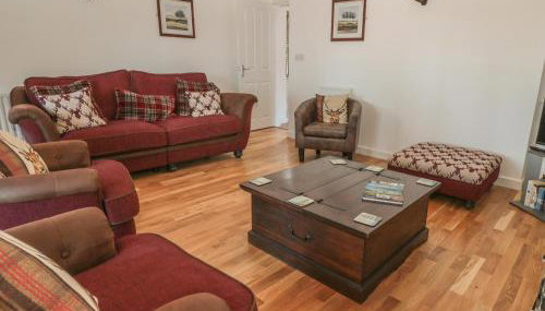 Nursery Cottage - Photo 3