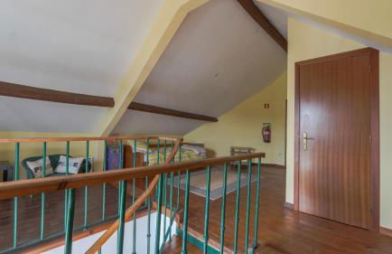 Large, converted farmhouse with pool - Foto 13