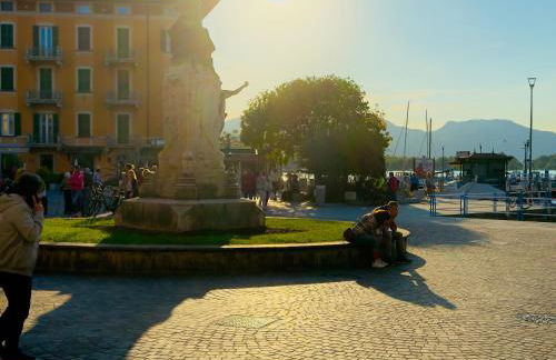 ISEO LAKE ESCAPE - 2BR, Terrace, Air Conditioning & Fast Wi-Fi - Foto 22