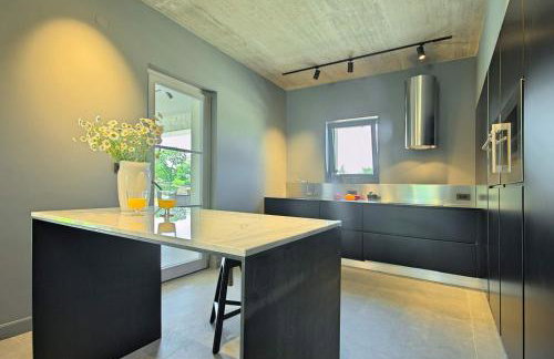 Villa Nevia - Photo 18