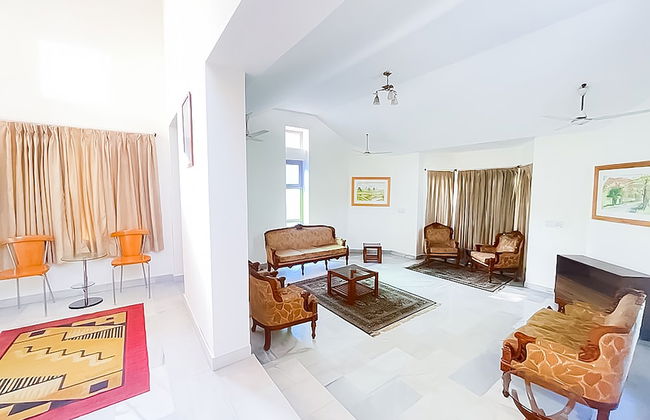 Roomshala 131 Willow Woods Farmhouse - Foto 4