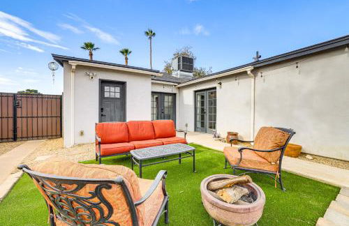 1 Mi to Grand Ave Modern Home with Spacious Yard! - Foto 1