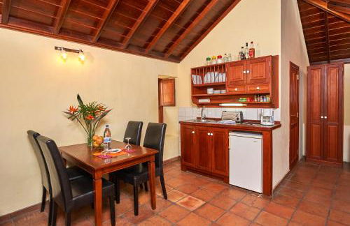 La Taberna - Foto 13