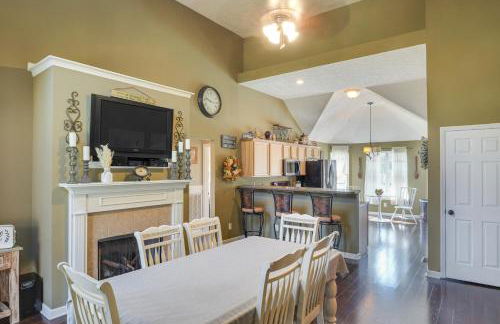 Spacious Lebanon Home with Pool 6 Mi to Downtown! - Foto 3