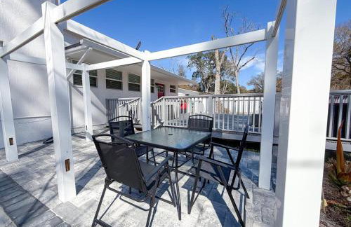 Jax 5BR Family Paradise -Hot Tub-Game Room-Patio- - Photo 13