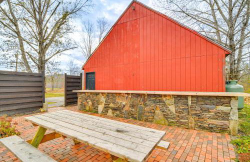 10 Mi to Skiing Historic Farmhouse in Maine! - Foto 23