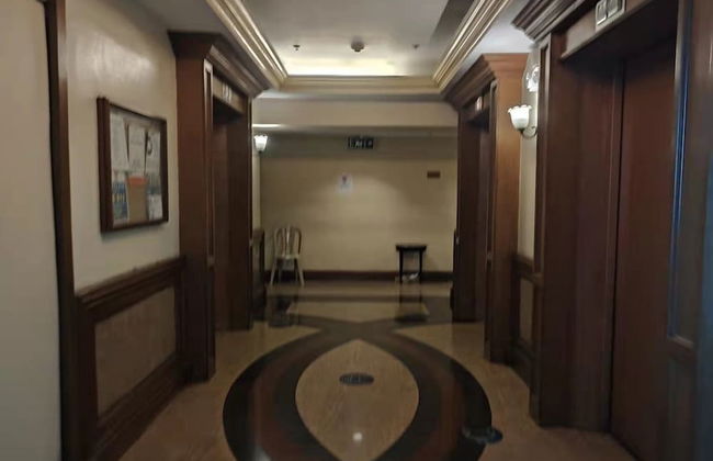 GOTOPHI at Renaissance 3000 BGC - Foto 16