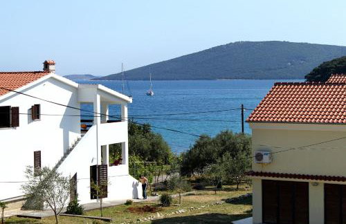 Apartments by the sea Brgulje, Molat - 6241 - Foto 18
