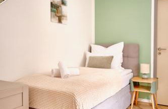 NEU! Historischer Altbau in ruhiger Lage - Foto 2