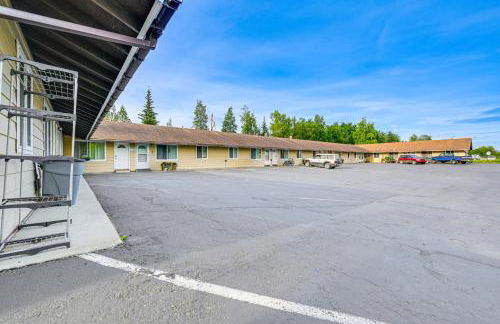 Walk to Parks Snug Soldotna Sanctuary! - Foto 24