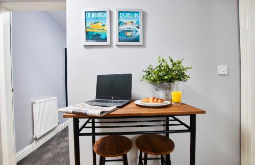 Delven House- Serviced Apartments - Photo 41