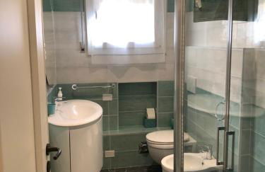 Dimora Sterlizia zona Fiera S Donato - Photo 21