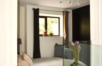 Amazing Garden House - Photo 17