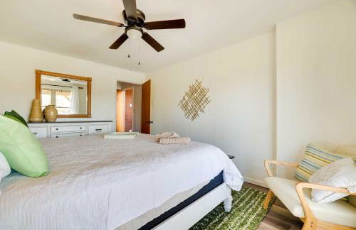 Dock and Fire Pit Lakefront Poconos Retreat! - Foto 16