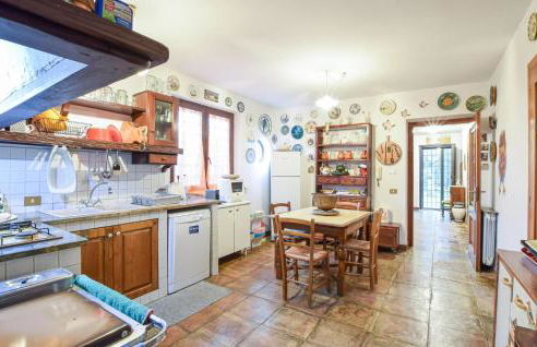 Nice Home In Calvi Dell'umbria With Private Swimming Pool, Can Be Inside Or Outside - Foto 6