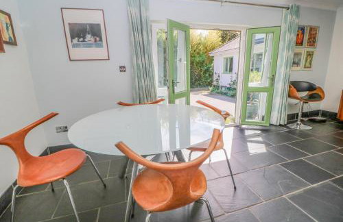 Cornerstone - Photo 12