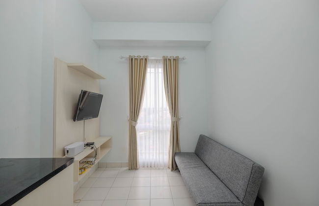 Comfy And Homey 2Br At Patraland Urbano Apartment - Foto 9
