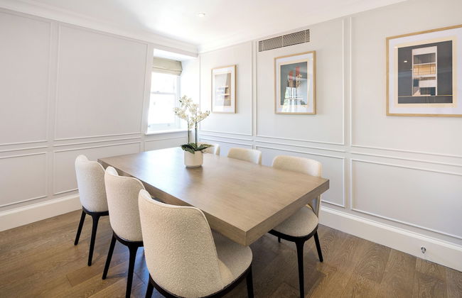 Buckingham & Lloyds Knightsbridge - Foto 25