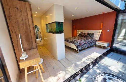 Chic 2 Bedroom Modern Cave House - Foto 6