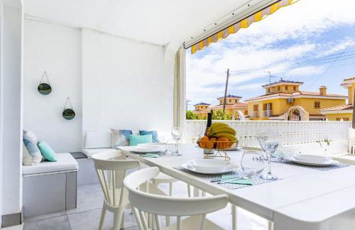 Las Gemas - Chalet adosado en urbanización cerrada - Foto 1