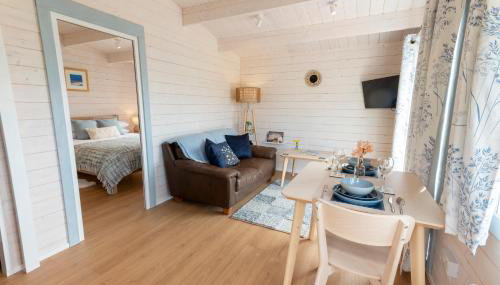 Aird Cabins - Photo 2