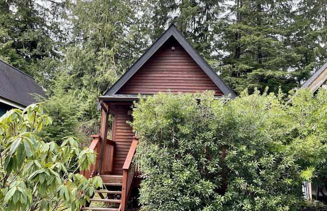 Love Shack - Photo 32