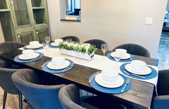 Stunning 3-bed House in Hollywood With hot tub - Photo 15