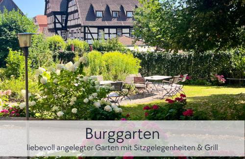 Amalias Burgwohnung - stilvolles Apartment mit Aufzug & Garten in der Hinterburg Schlitz - 2 Schlafzimmer, Parkplatz, Historisches Flair für Paare & Ruhesuchende - Foto 35