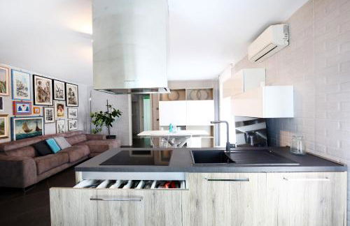 Evasione Sul Naviglio - Foto 73