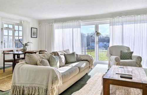 Hidden Haven Cottage with Free Parking - Foto 1