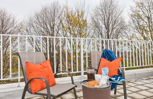 Broc House Suites - Photo 47